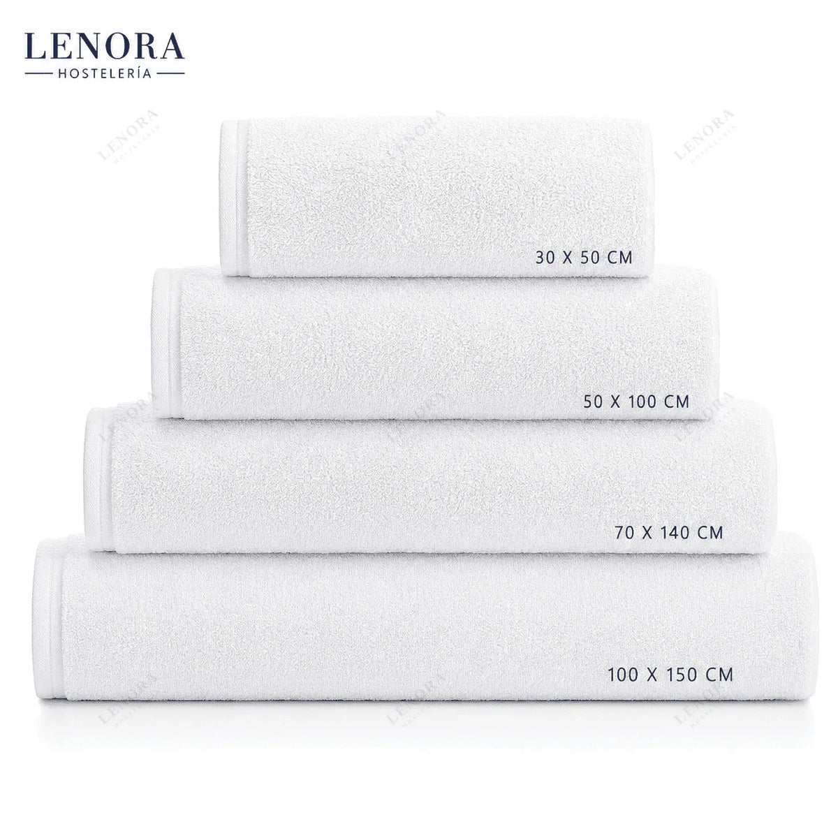 Toallas lisas blancas apiladas con sus medidas: 30x50, 50x100, 70x140 y 100x150 cm
