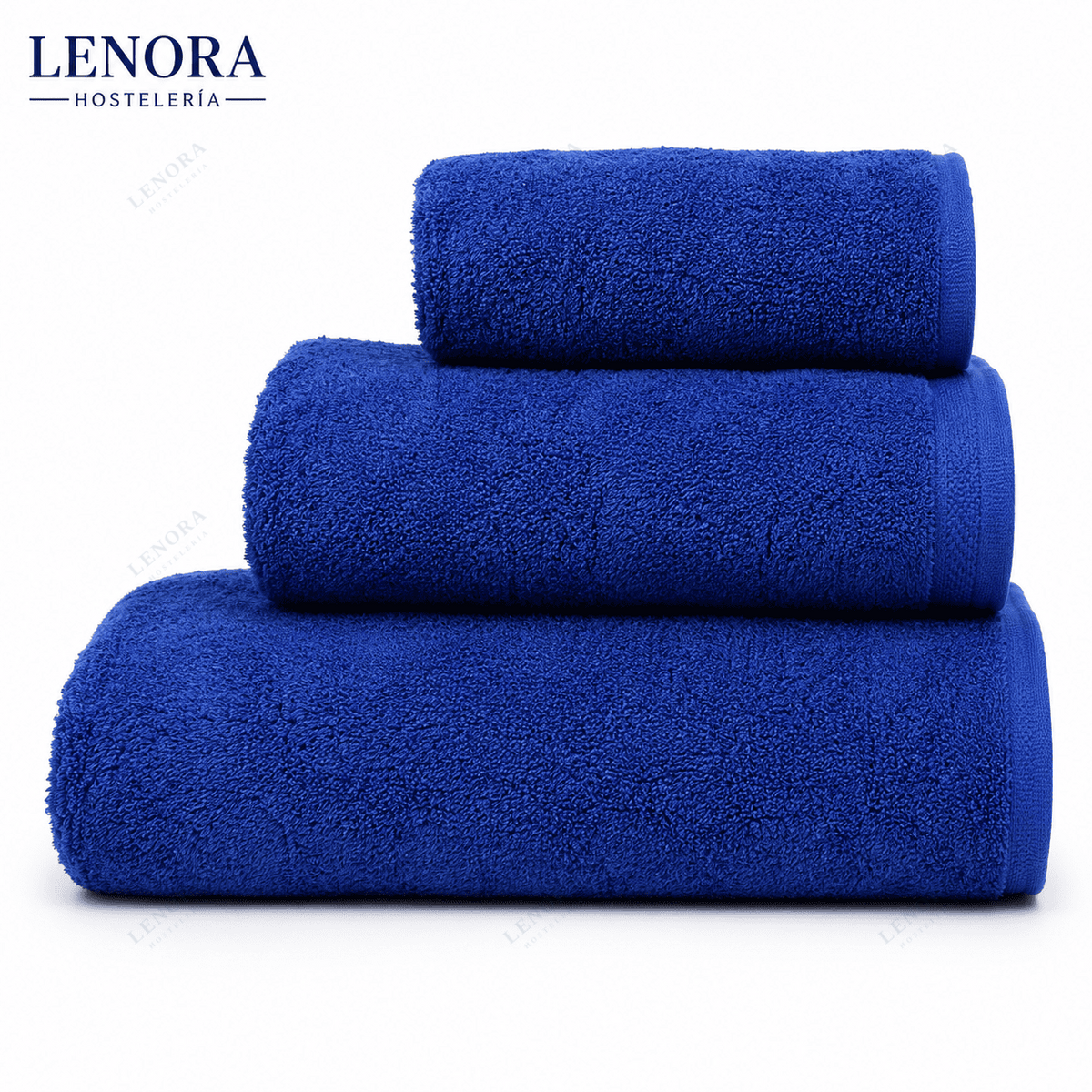 Toallas lisas azul Idanthren apiladas en tres medidas